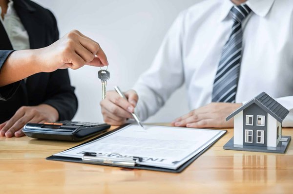 Réussir en investissement locatif clés en main